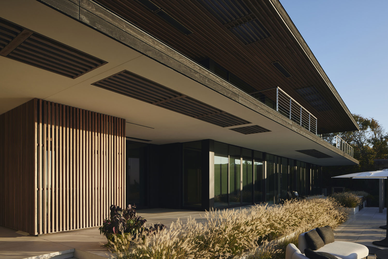 Photo of construction by Ronald Webb Builder.